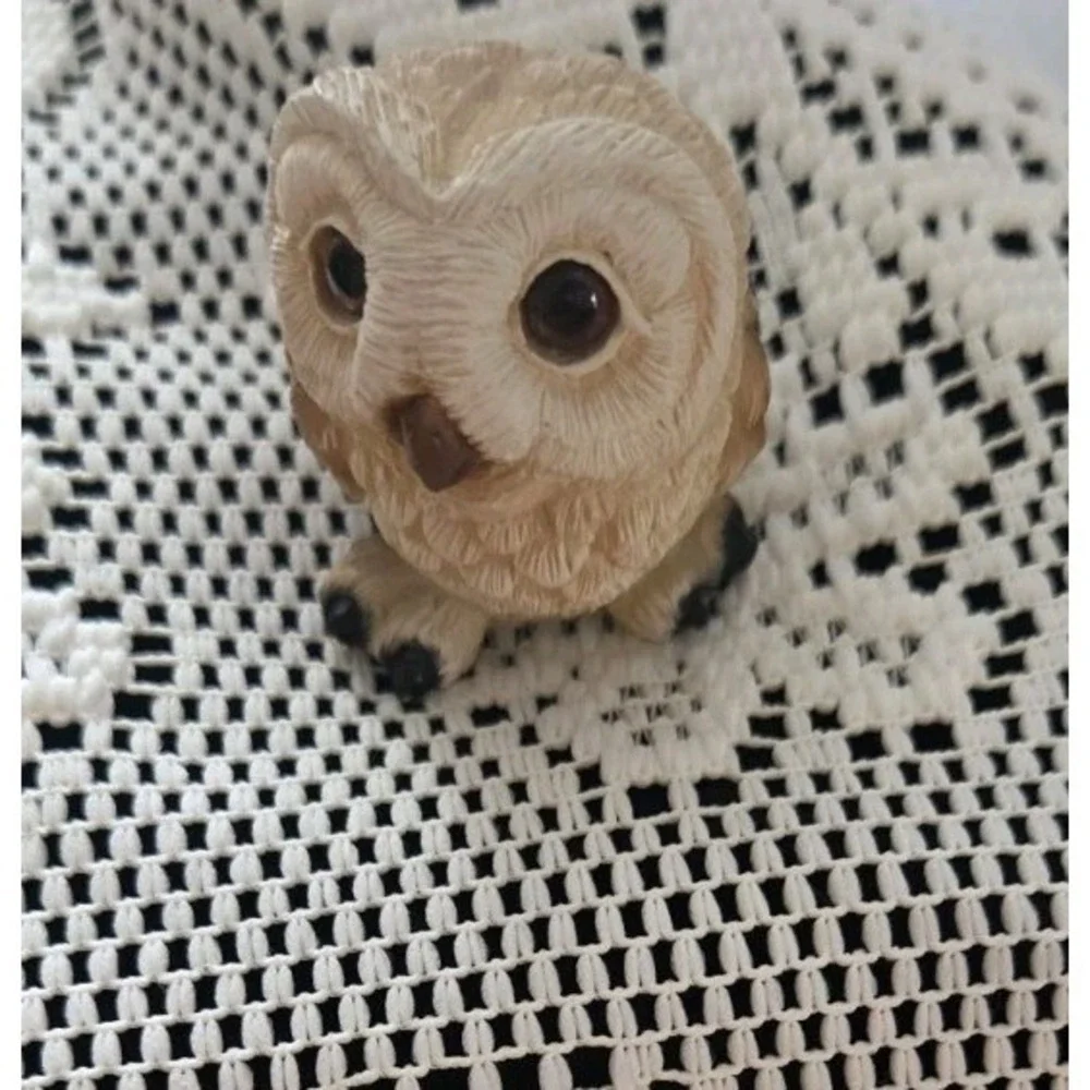 Vintage Owl Adopt-A-Pet Mini-Life by Art Collectible Inc.‎ Figurine